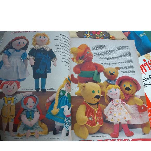 Holiday Christmas Craft Baking Magazines Family Circle Womans Day More SET OF 10 - Picture 10 of 12